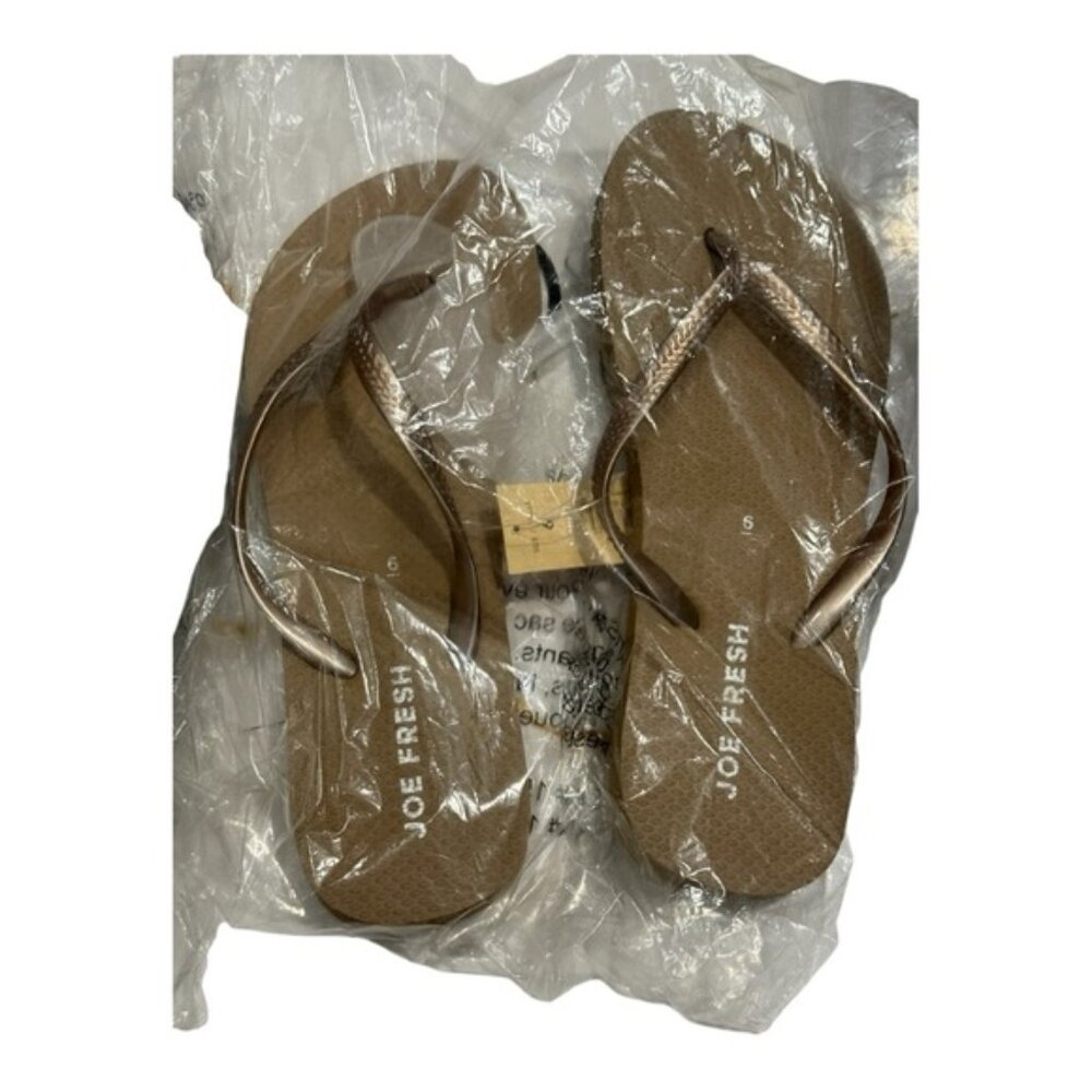 Joe Fresh Flip Flops Set in Black and Tan Size 6 - Picture 3 of 5